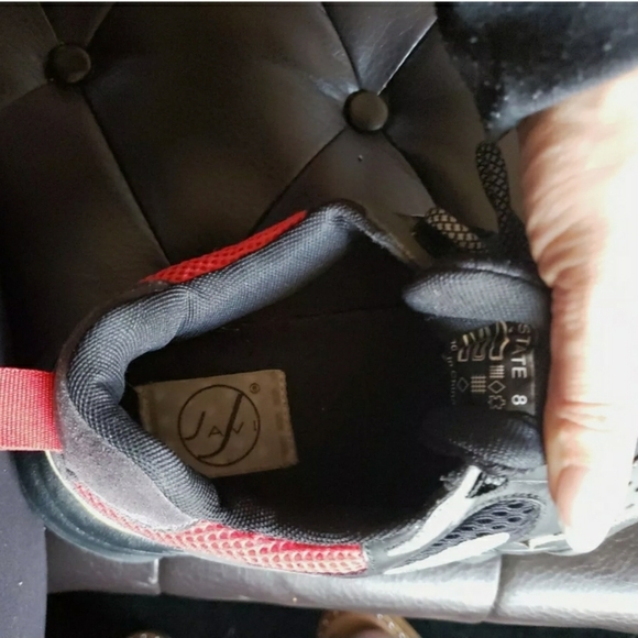 Javi - Picture 2 of 6